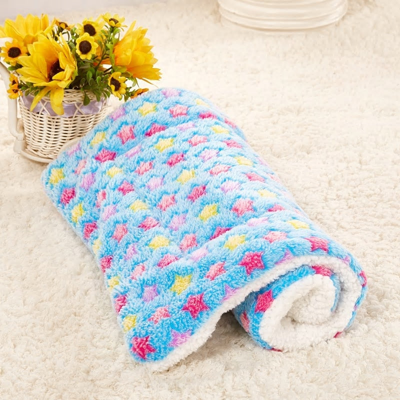 Cozy Pet Blanket – Soft, Cute & Comfy for Cats/Dogs