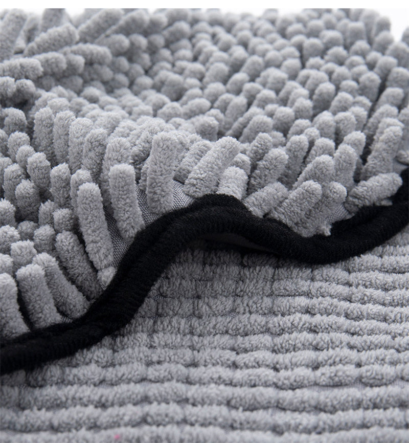 Quick-Dry Pet Bathrobe Towel – Super Absorbent & Comfy